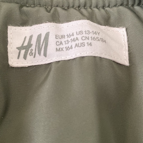 H&M jacket - Picture 3 of 4